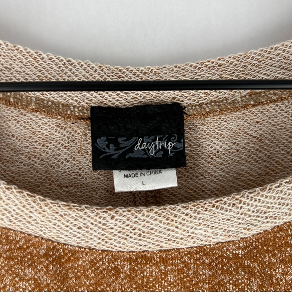 Daytrip Beaded Embellished Shoulders Heathered Knit 3/4‎ Sleeve Dolman Top L - Picture 2 of 12
